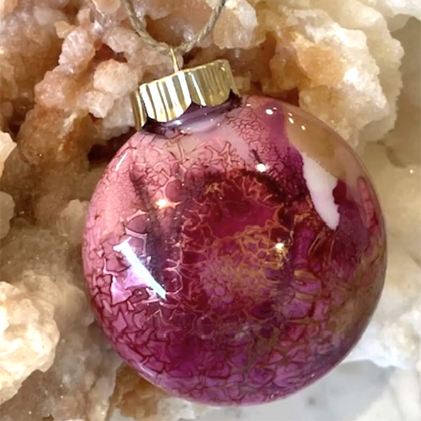 Make Space: Alcohol Ink Christmas Ornaments