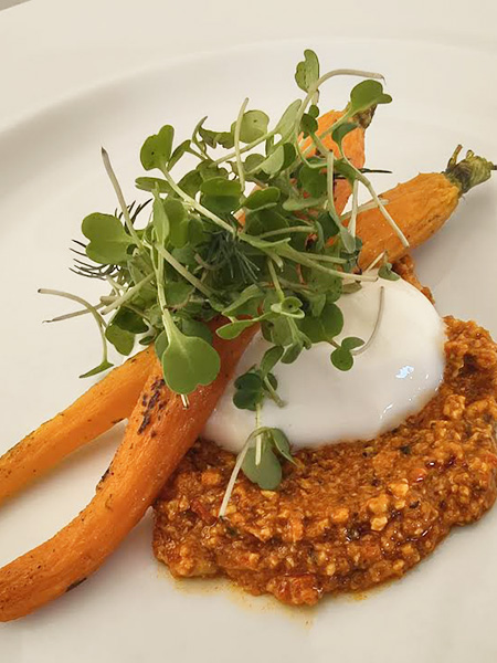 plate-3 Petite Feast